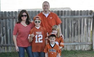 Family portrait of Damon Davis with wife and kids